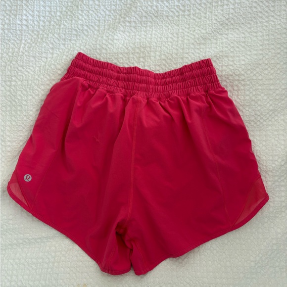 Lululemon Hotty Hot lined shorts size 6 Lipgloss Pink Long 4” DEADSTOCK (read) - Picture 1 of 5